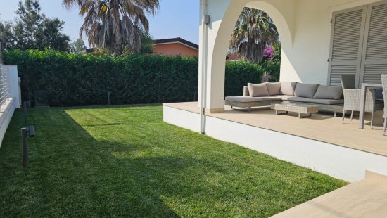 Casa singola in vendita/affittoForte Dei Marmi - Forte Dei Marmi Vittoria Apuana