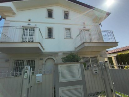 Casa bifamiliare in venditaForte Dei Marmi - Forte Dei Marmi Centro
